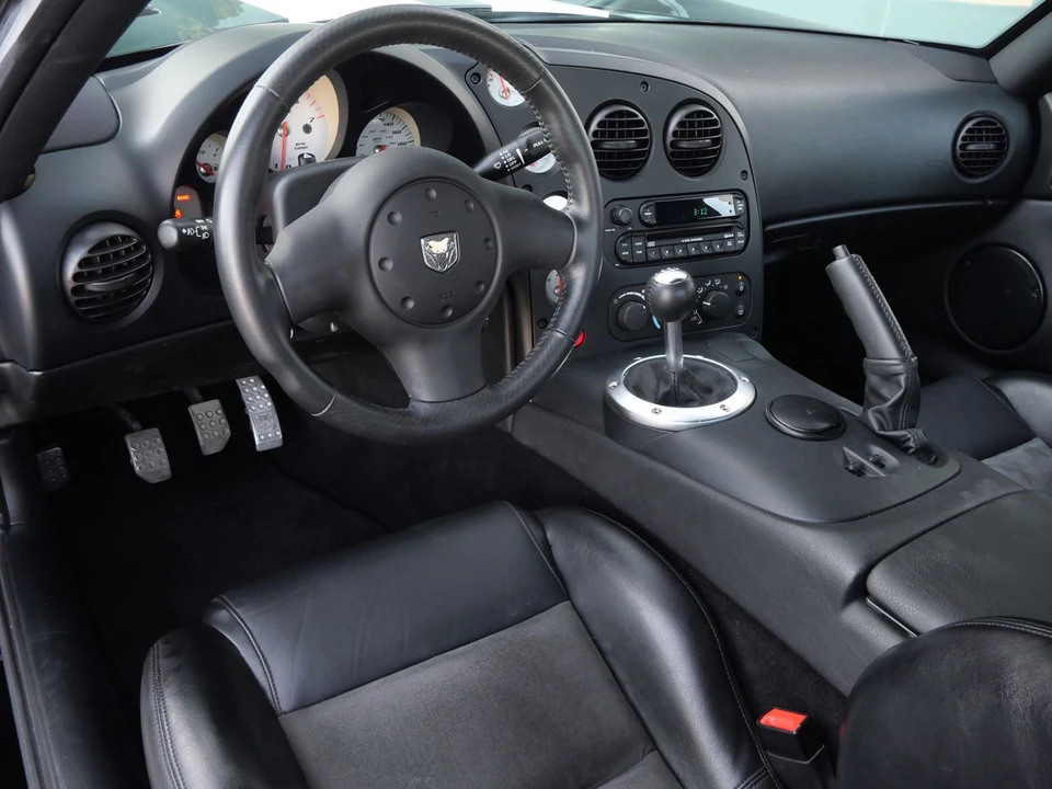 2006 Dodge Viper 3rd Gen - Image 9 of 19