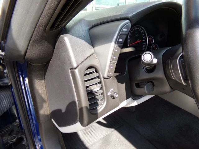 2007 Chevrolet Corvette C6 - Image 18 of 30