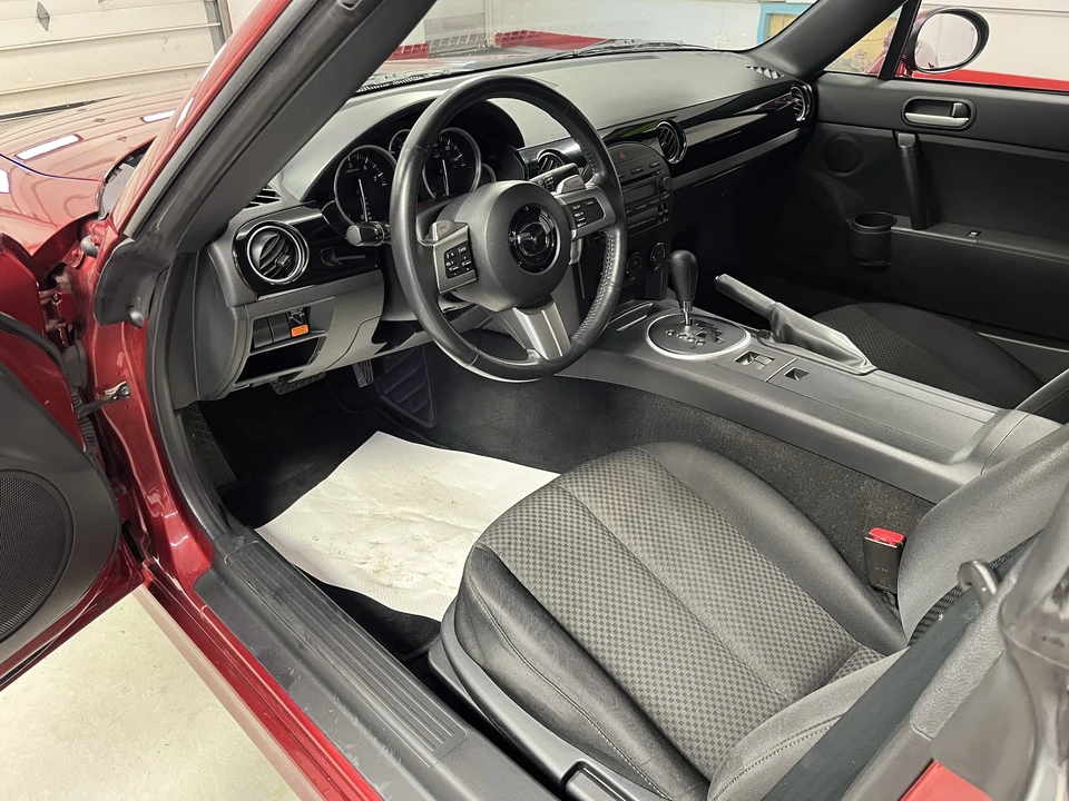 2007 Mazda NC MX-5 Miata - Image 18 of 27