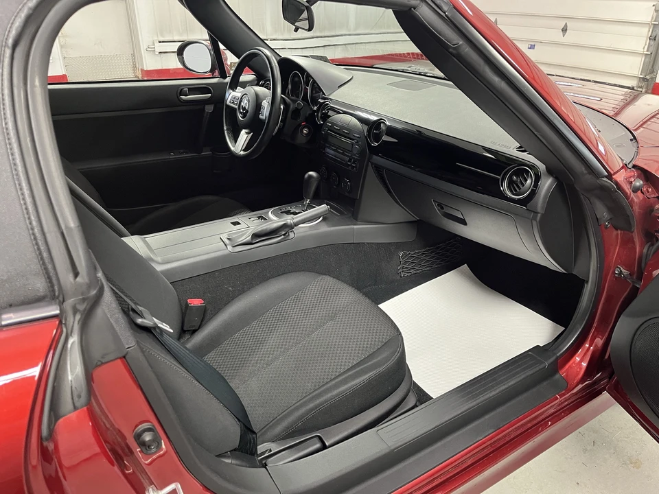 2007 Mazda NC MX-5 Miata - Image 19 of 27