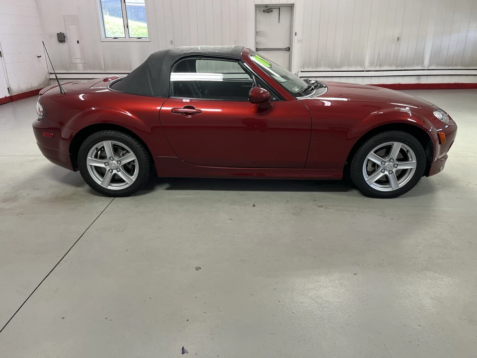 2007 Mazda NC MX-5 Miata - Image 8 of 27