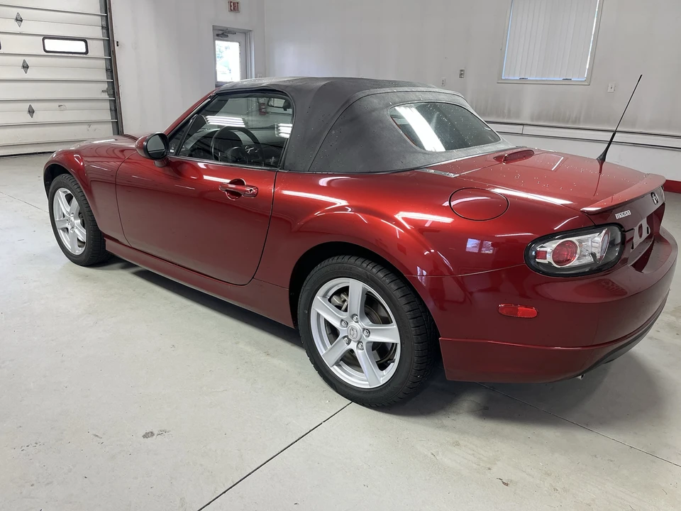 2007 Mazda NC MX-5 Miata - Image 5 of 27