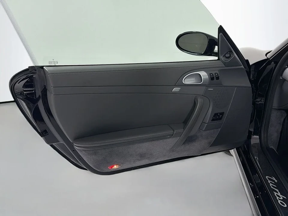 2007 Porsche 997 Turbo - Image 12 of 31