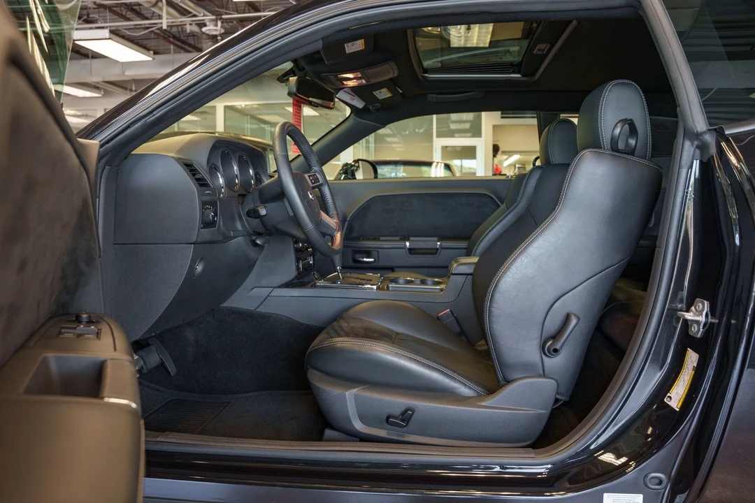 2008 Dodge Challenger SRT8 & 392 3rd Gen - Image 14 of 20