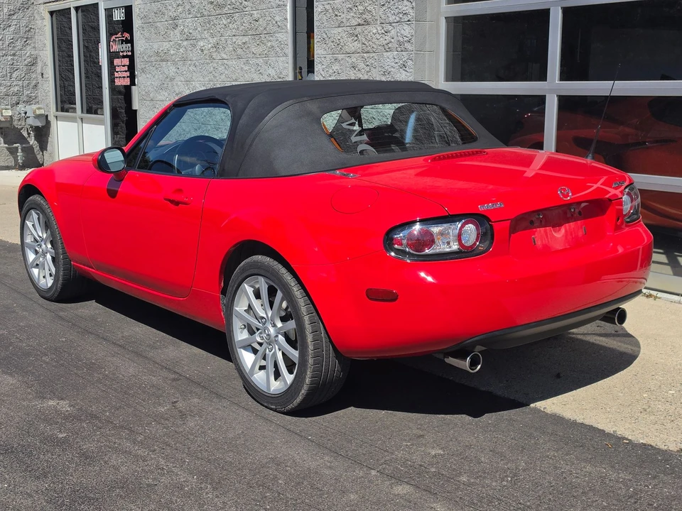 2008 Mazda NC MX-5 Miata - Image 5 of 21