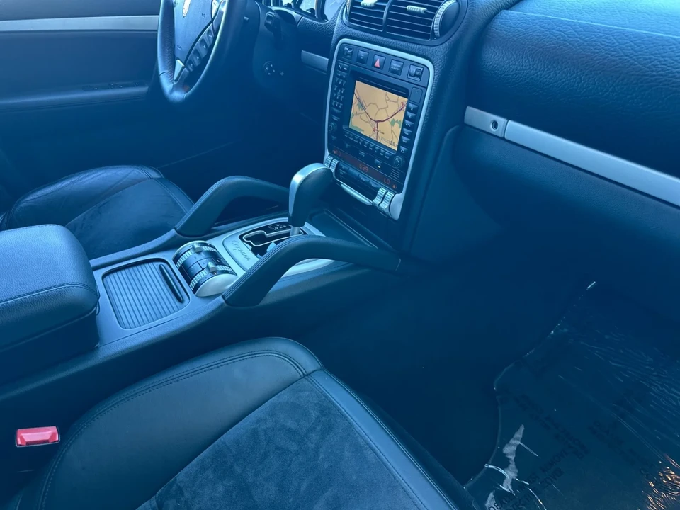 2008 Porsche 955/957 Cayenne GTS - Image 16 of 28
