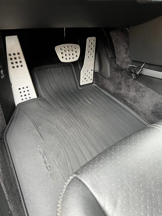2009 Porsche 997 Carrera S - Image 25 of 31