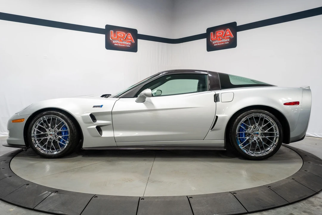 2010 Chevrolet Corvette C6 ZR1 - Image 6 of 25