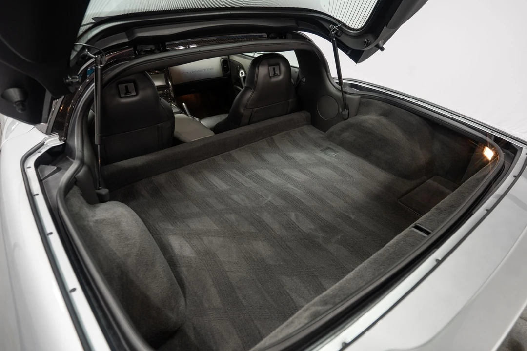 2010 Chevrolet Corvette C6 ZR1 - Image 17 of 25