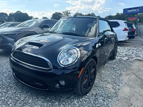 2010 MINI Cooper John Cooper Works Base