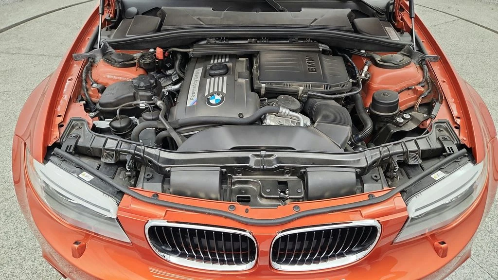 2011 BMW E82 135i & 135is - Image 14 of 31