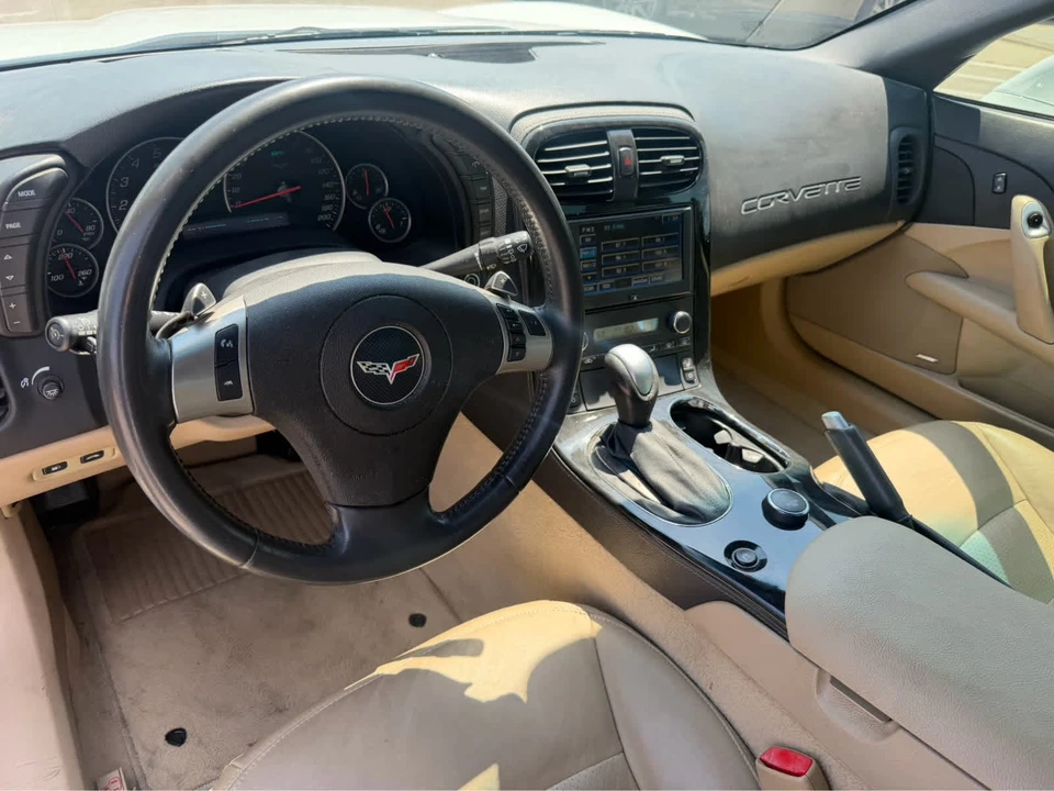 2011 Chevrolet Corvette C6 Grand Sport - Image 6 of 9
