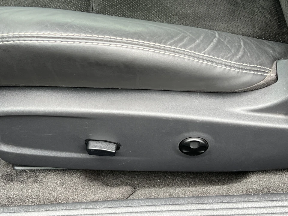 2011 Dodge Challenger SRT8 & 392 3rd Gen - Image 16 of 31