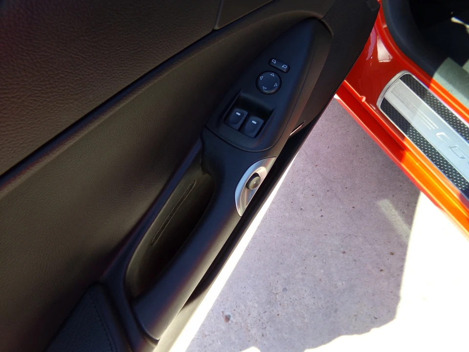 2012 Chevrolet Corvette C6 Grand Sport - Image 16 of 26