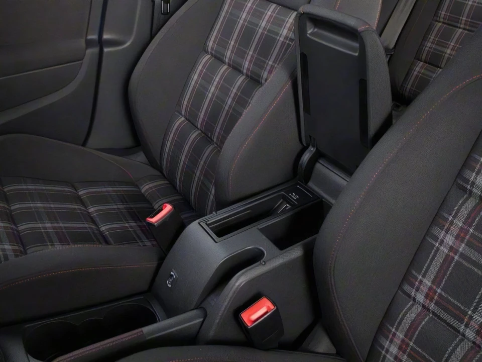 2013 Volkswagen GTI Mk6 - Image 12 of 13