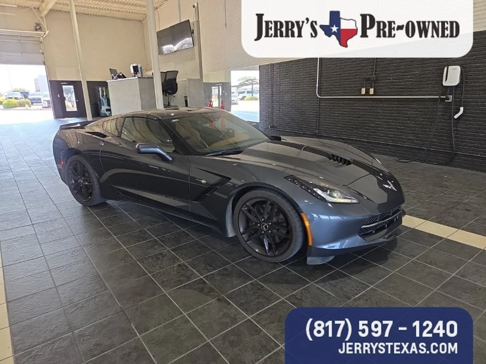 2014 Chevrolet Corvette C7 - Image 2 of 15