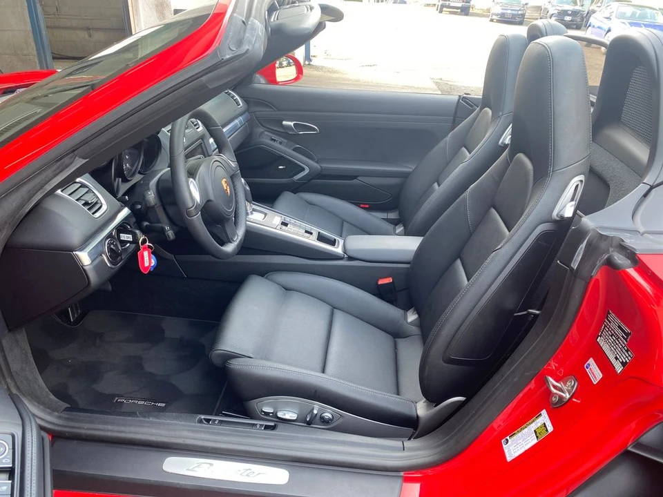2014 Porsche 981 Boxster - Image 23 of 31