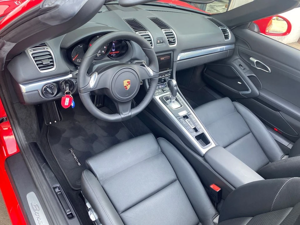 2014 Porsche 981 Boxster - Image 22 of 31