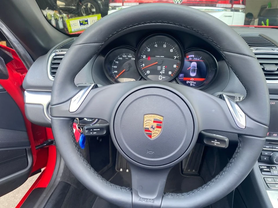 2014 Porsche 981 Boxster - Image 29 of 31