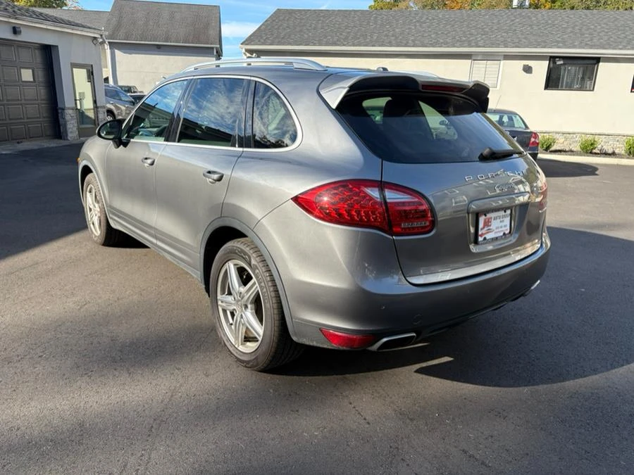 2014 Porsche 958 Cayenne - Image 6 of 14