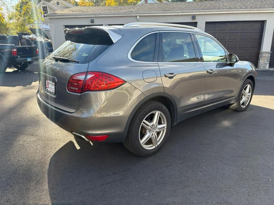 2014 Porsche 958 Cayenne - Image 4 of 14