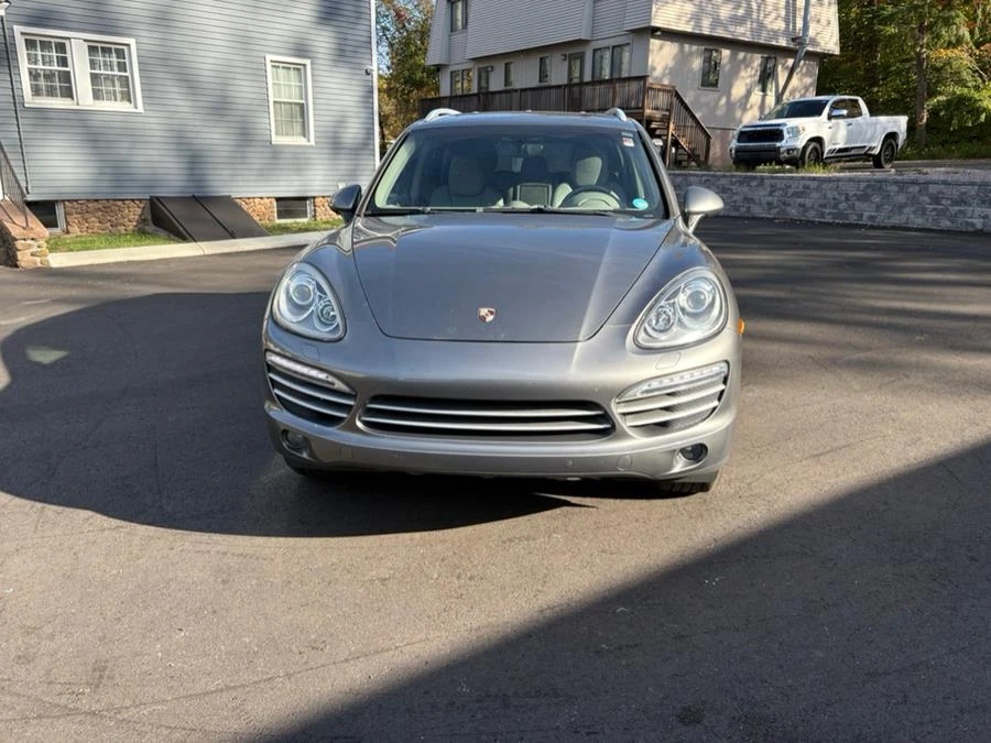 2014 Porsche 958 Cayenne - Image 2 of 14