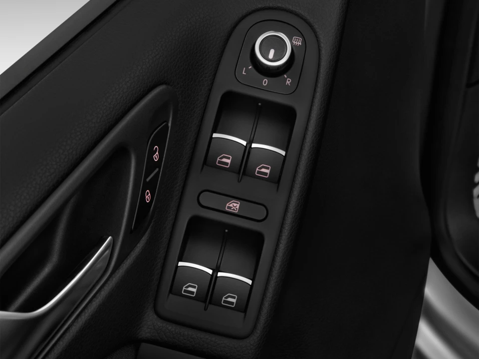 2014 Volkswagen GTI Mk6 - Image 7 of 31