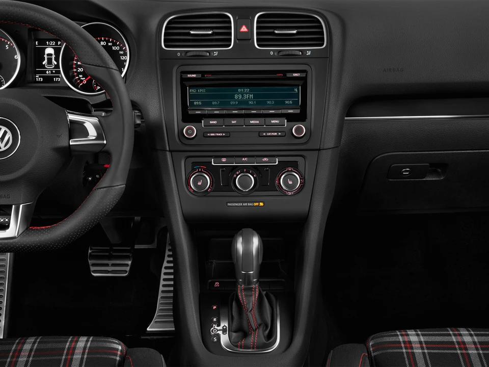 2014 Volkswagen GTI Mk6 - Image 16 of 31