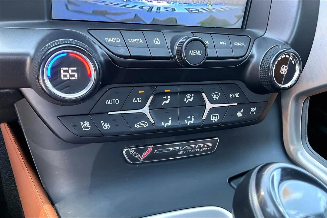 2015 Chevrolet Corvette C7 - Image 27 of 30