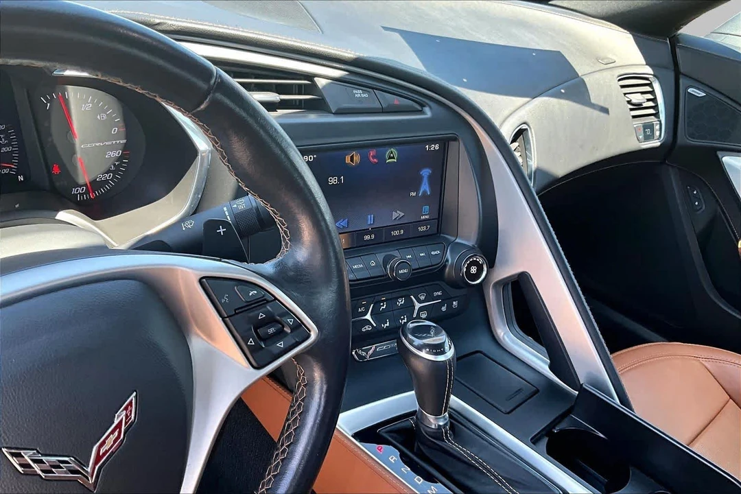 2015 Chevrolet Corvette C7 - Image 5 of 30