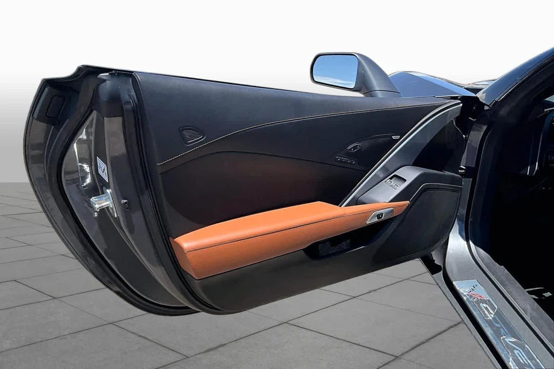 2015 Chevrolet Corvette C7 - Image 17 of 30