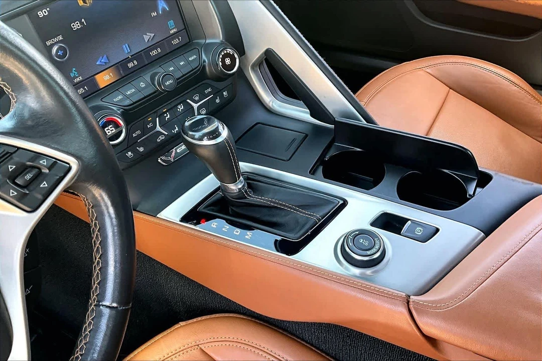 2015 Chevrolet Corvette C7 - Image 13 of 30