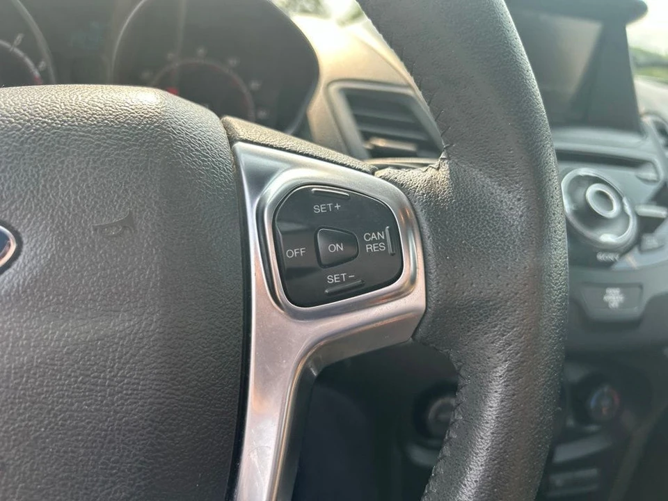 2015 Ford Fiesta - Image 10 of 14