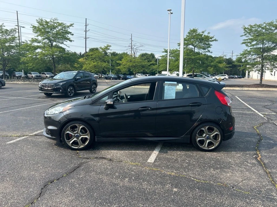 2015 Ford Fiesta - Image 2 of 14