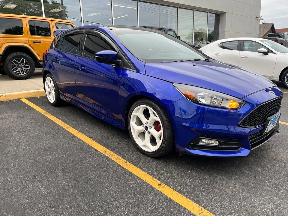 2015 Ford Focus ST 3rd Gen - Image 2 of 15