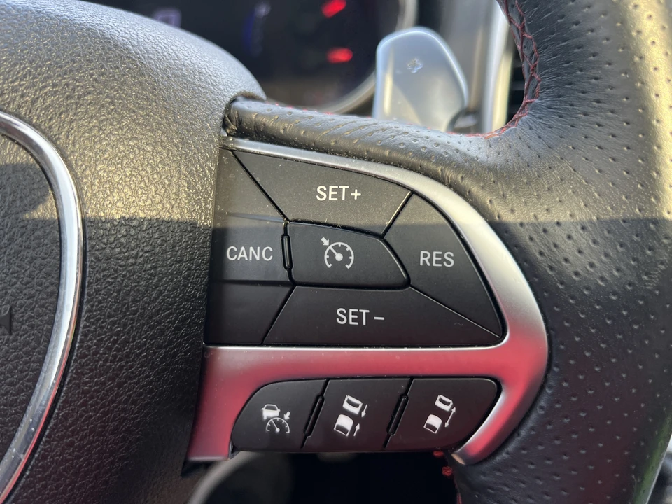 2015 Jeep WK2 Grand Cherokee SRT - Image 29 of 31