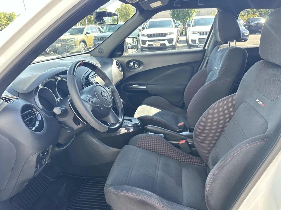 2015 Nissan Juke - Image 16 of 29