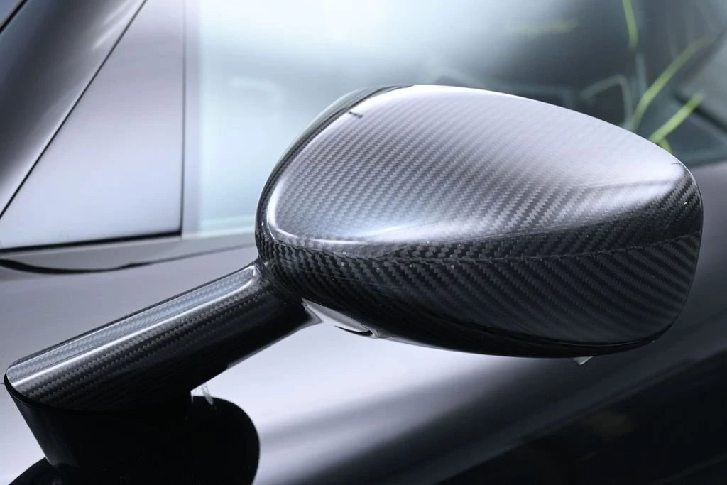 2015 Porsche 918 Spyder - Image 31 of 31