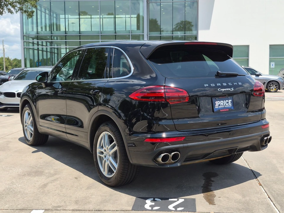 2015 Porsche 958 Cayenne S - Image 8 of 26