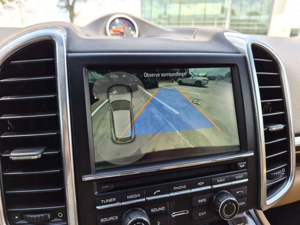 2015 Porsche 958 Cayenne S - Image 14 of 26