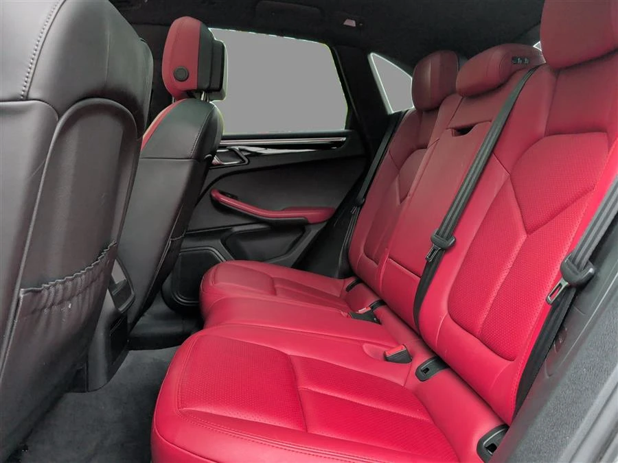 2015 Porsche Macan S - Image 10 of 31