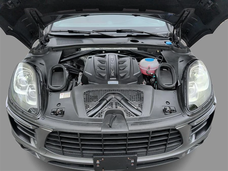 2015 Porsche Macan S - Image 11 of 31