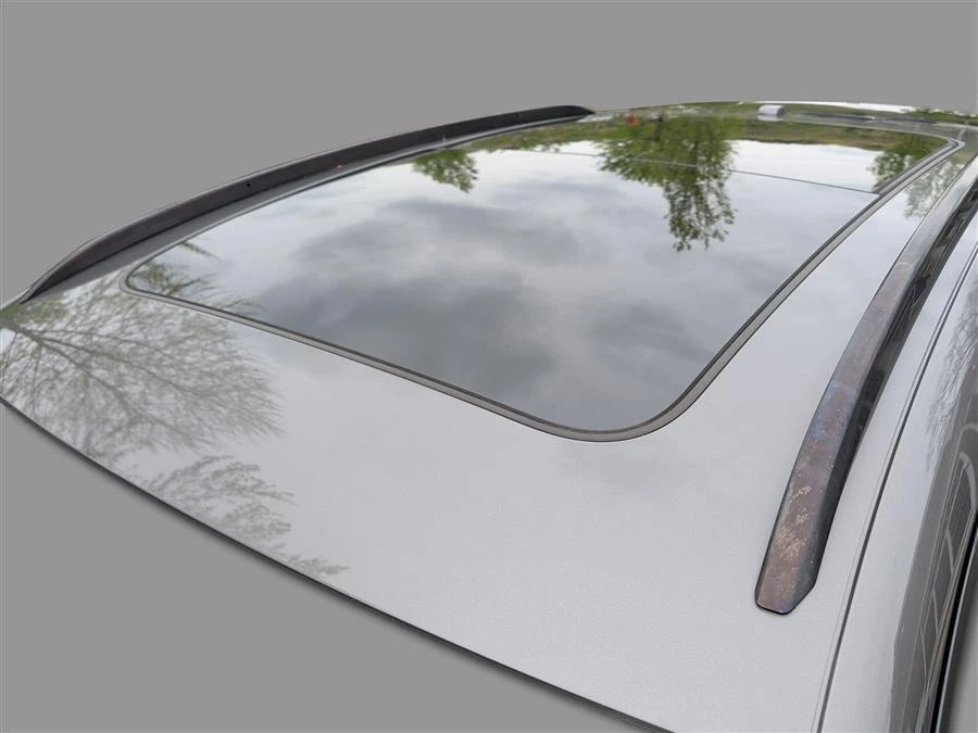 2015 Porsche Macan S - Image 12 of 31