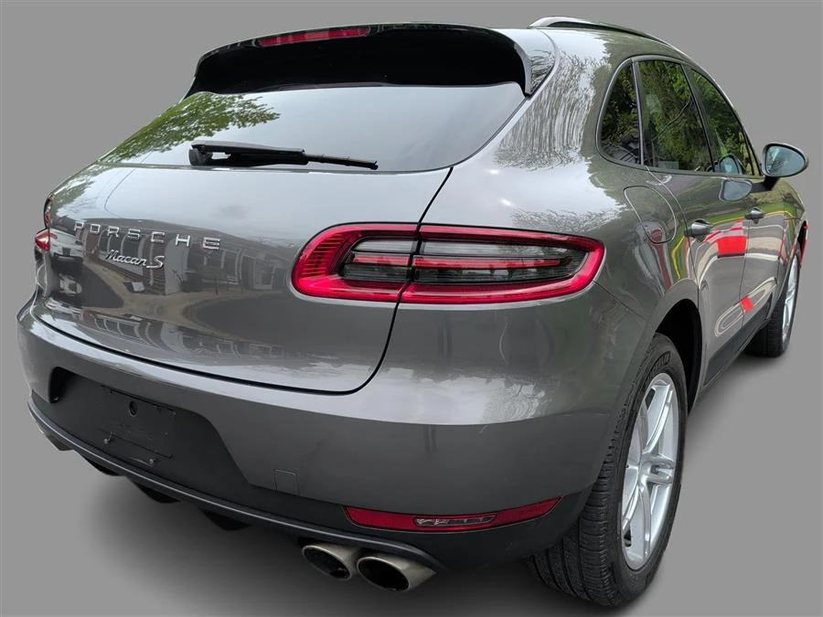 2015 Porsche Macan S - Image 19 of 31