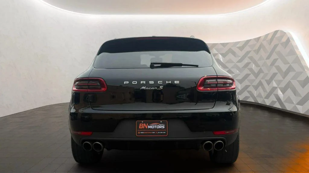 2015 Porsche Macan - Image 7 of 20