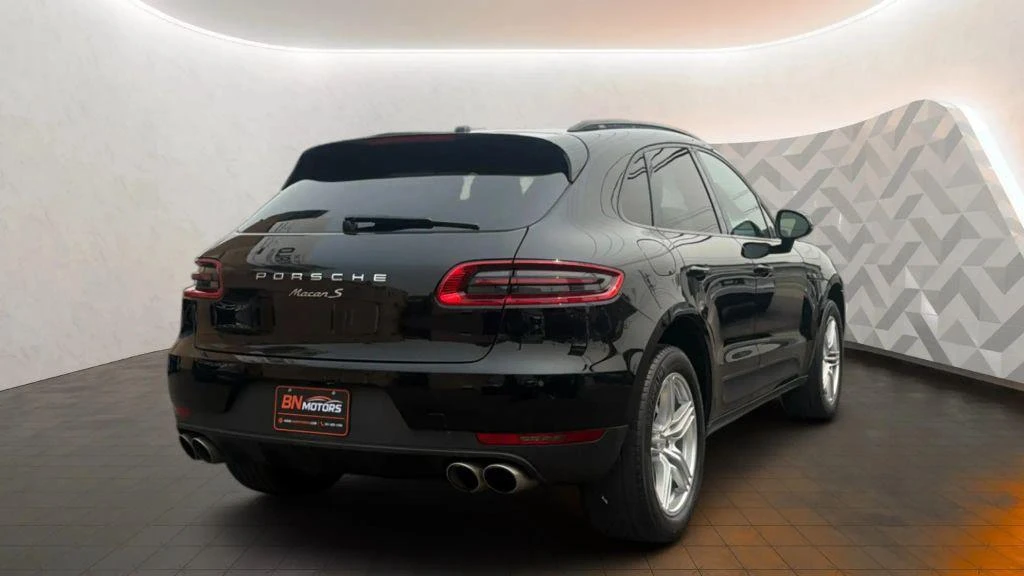 2015 Porsche Macan - Image 6 of 20