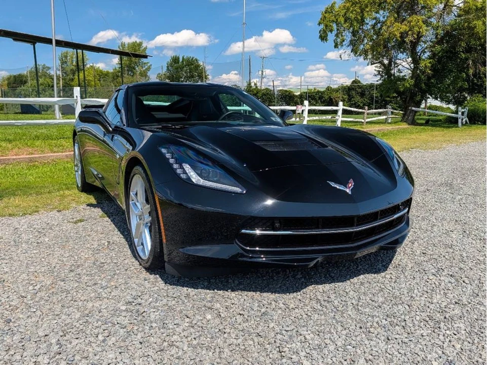 2016 Chevrolet Corvette C7 - Image 3 of 31