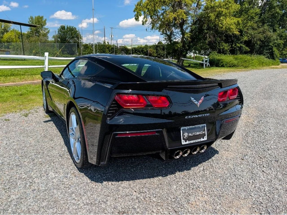 2016 Chevrolet Corvette C7 - Image 8 of 31