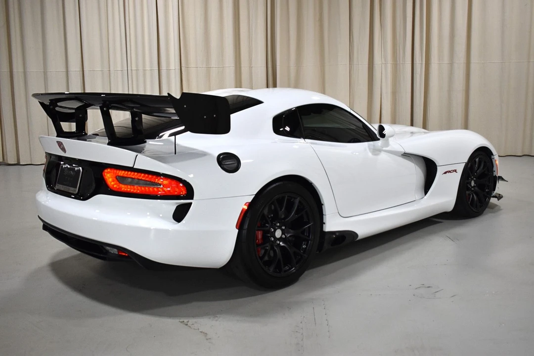2016 Dodge Viper ACR 5th Gen - Image 4 of 28