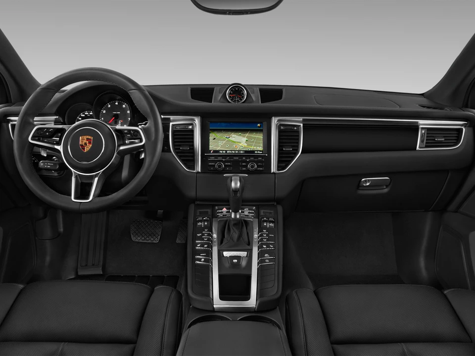2016 Porsche Macan S - Image 3 of 28